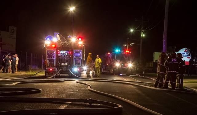 zOpt_Fire in Wigg Street Wodonga